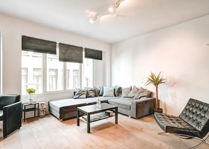 Apartment Light House. Heart Of Antwerp